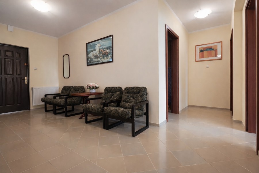 Wolnostojący, 823 m2, Łopienica  (6)