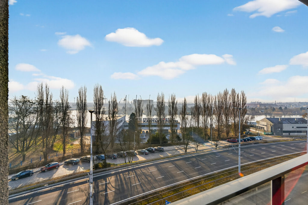 Piękne mieszkanie z widokiem na Odrę! (18)