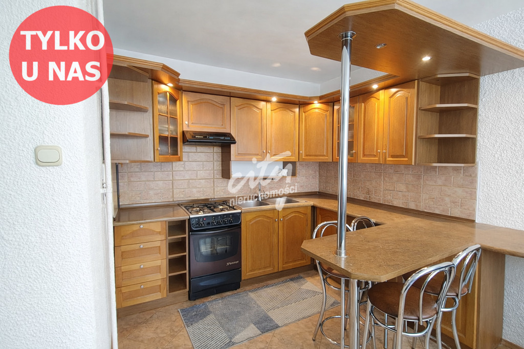 Na sprzedaż 2 pokoje obok Galaxy (1)