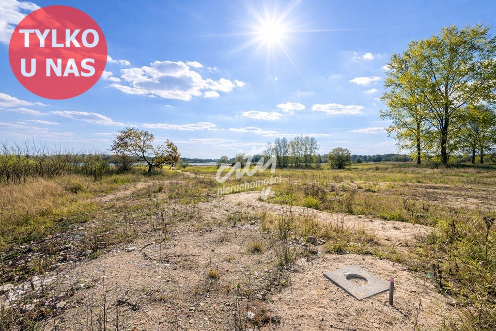 Działka budowlana z własną linia brzegową jeziora! (2)