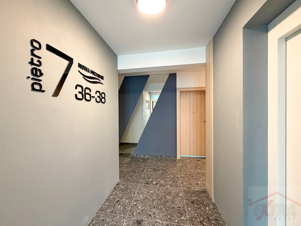 Apartament z panoramą miasta. (12)