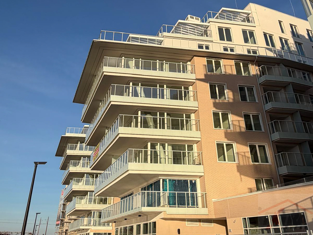 Apartament z panoramą miasta. (21)