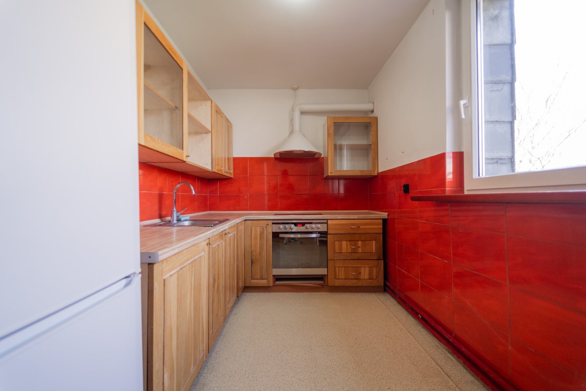 Sobieradz - Inwestycja przy jeziorze. Hala 231m2 (15)
