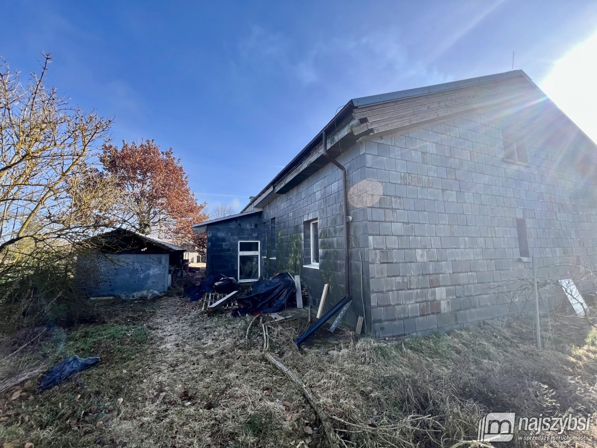 Sobieradz - Inwestycja przy jeziorze. Hala 231m2 (2)