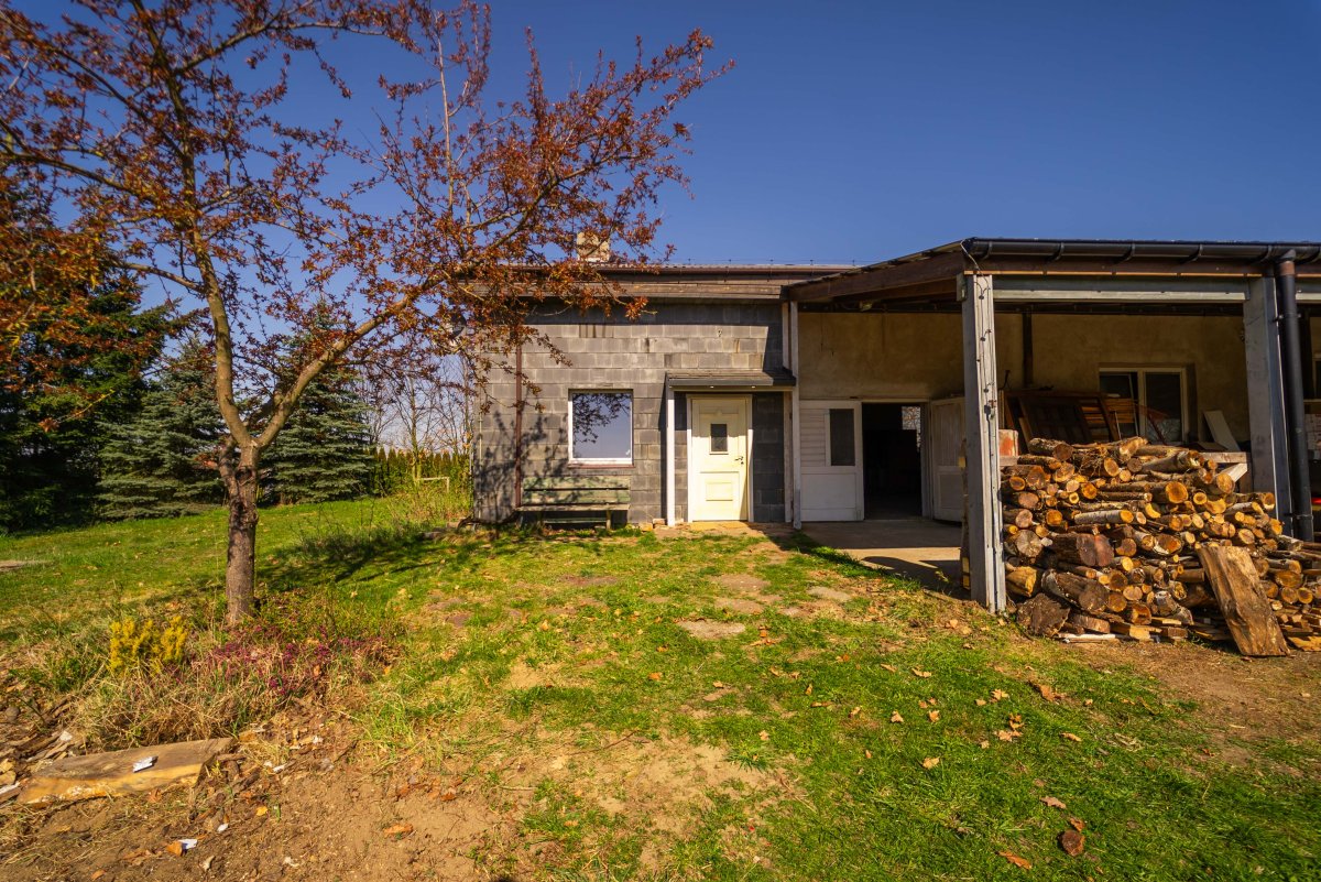 Sobieradz - Inwestycja przy jeziorze. Hala 231m2 (25)