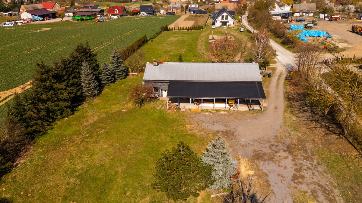 Sobieradz - Inwestycja przy jeziorze. Hala 231m2 (30)