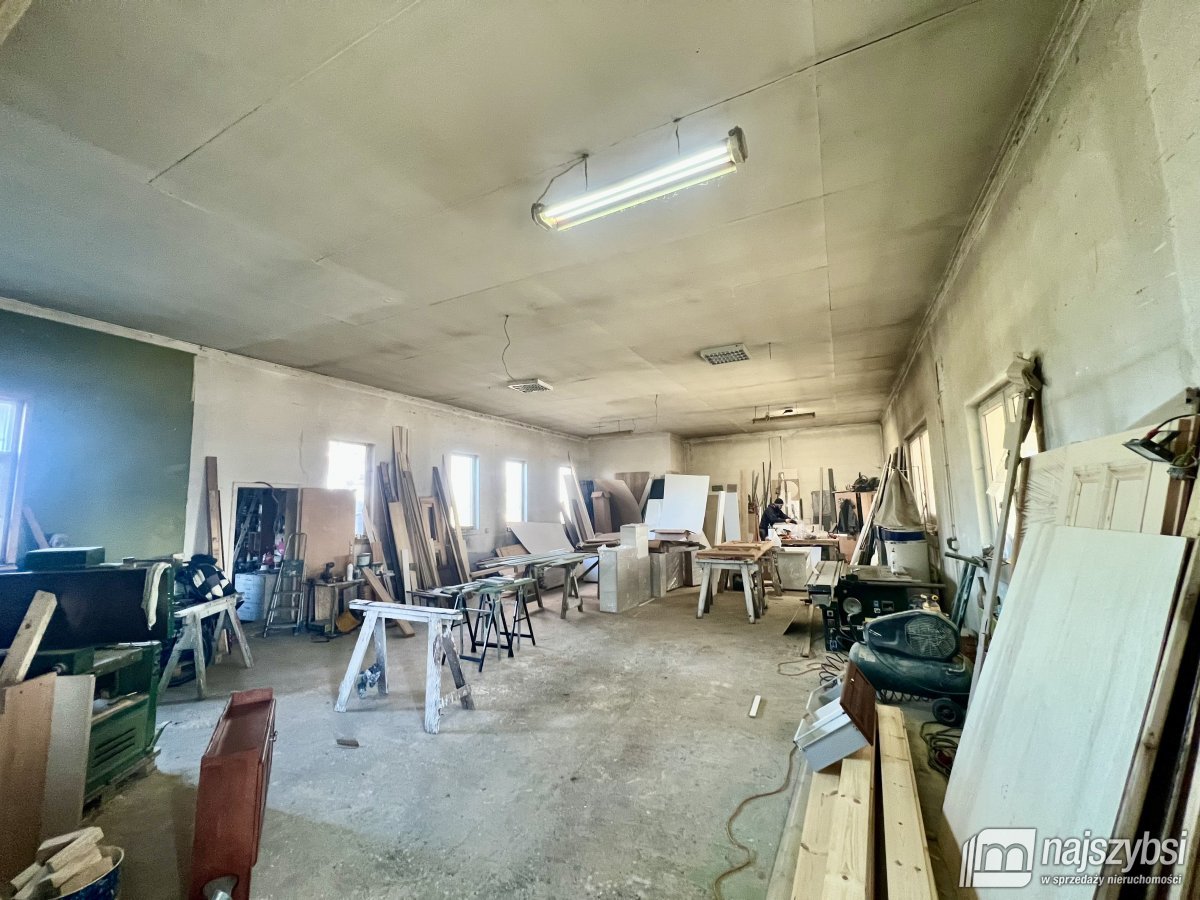 Sobieradz - Inwestycja przy jeziorze. Hala 231m2 (4)