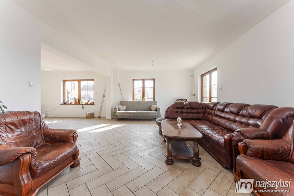 BROJCE K.GRYFIC- Nowy dom z halą produkcyjną (13)