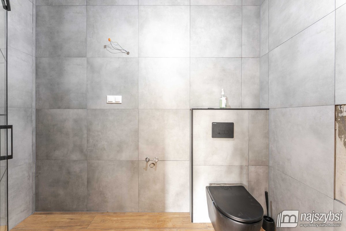 BROJCE K.GRYFIC- Nowy dom z halą produkcyjną (7)