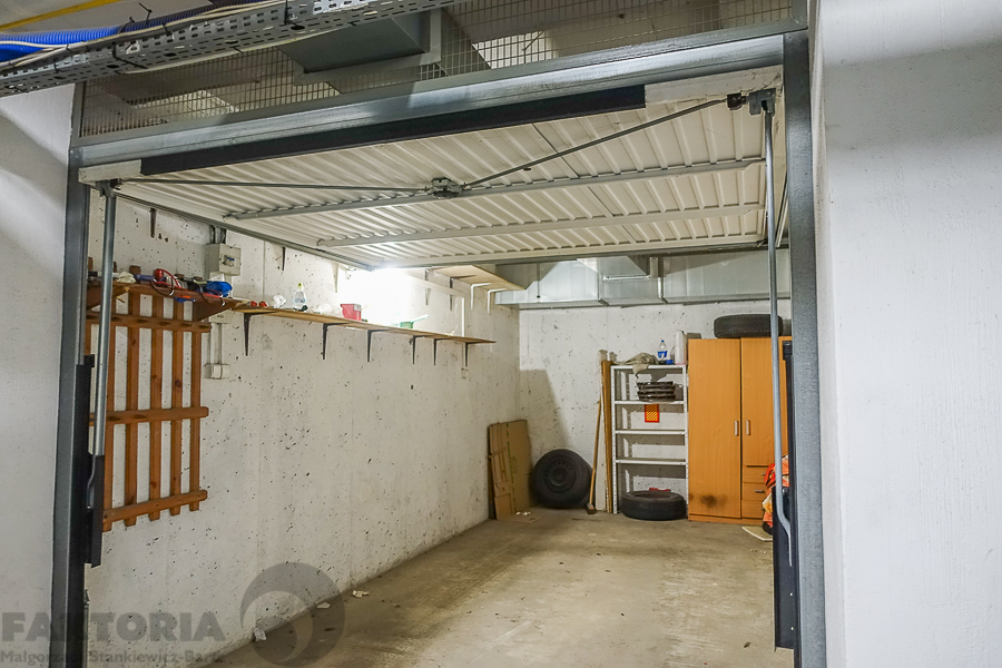 Garaż Warszewo Duńska, w budynku, zamykany 16,1 m2 (4)