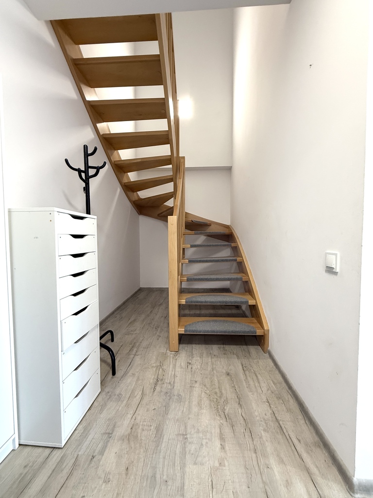 Słoneczny dwupoziomowy apartament - 2 balkony! (13)