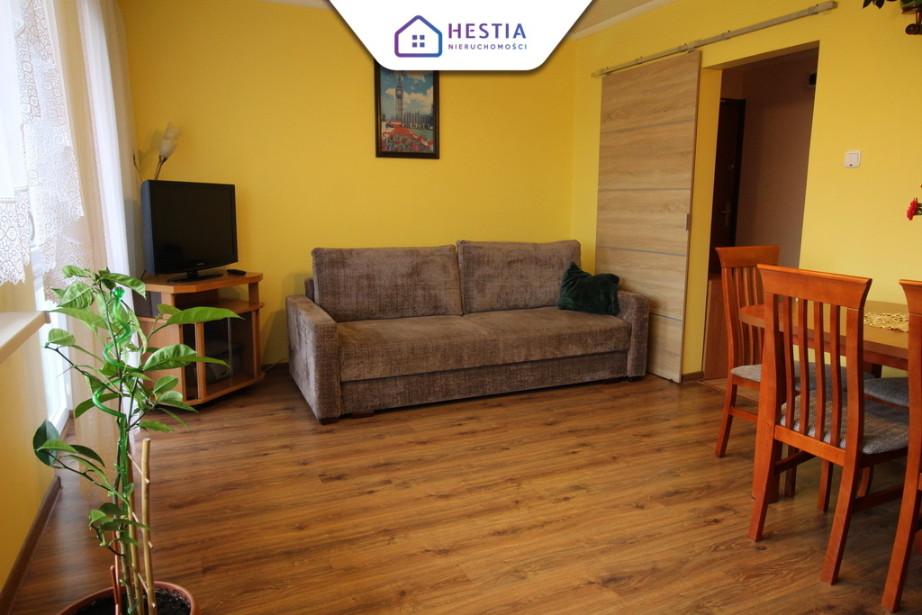 Słoneczne 2 pokoje z loggią- potencjał aranżacyjny (1)