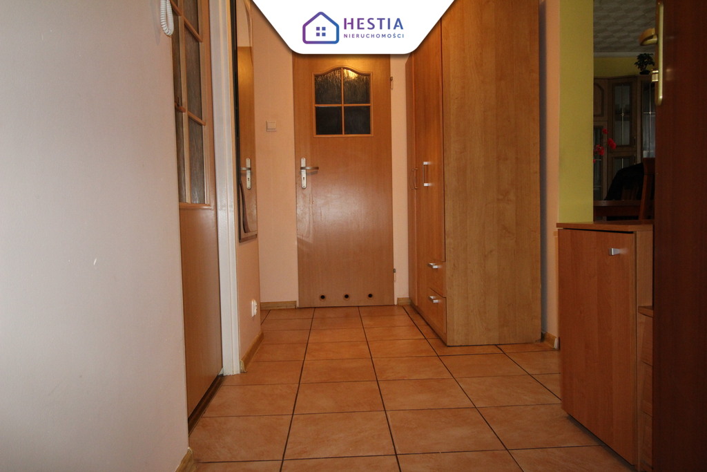 Słoneczne 2 pokoje z loggią- potencjał aranżacyjny (7)