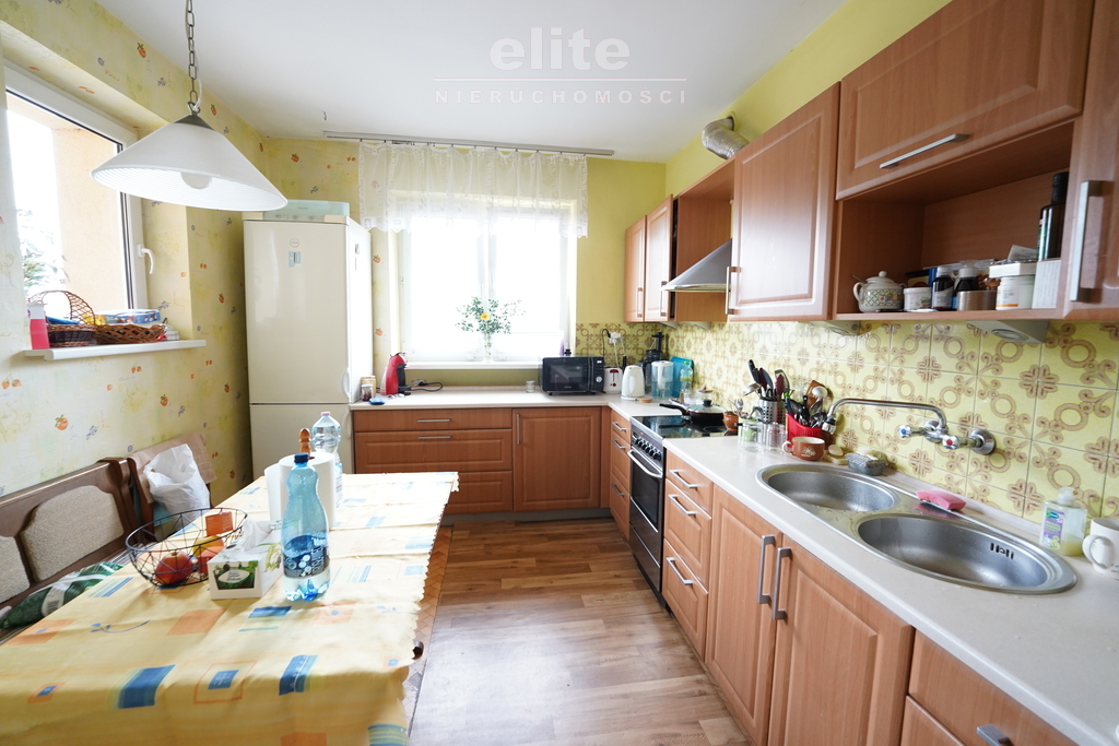 Dom Pogodno na siedzibę firmy gabinety biura (6)