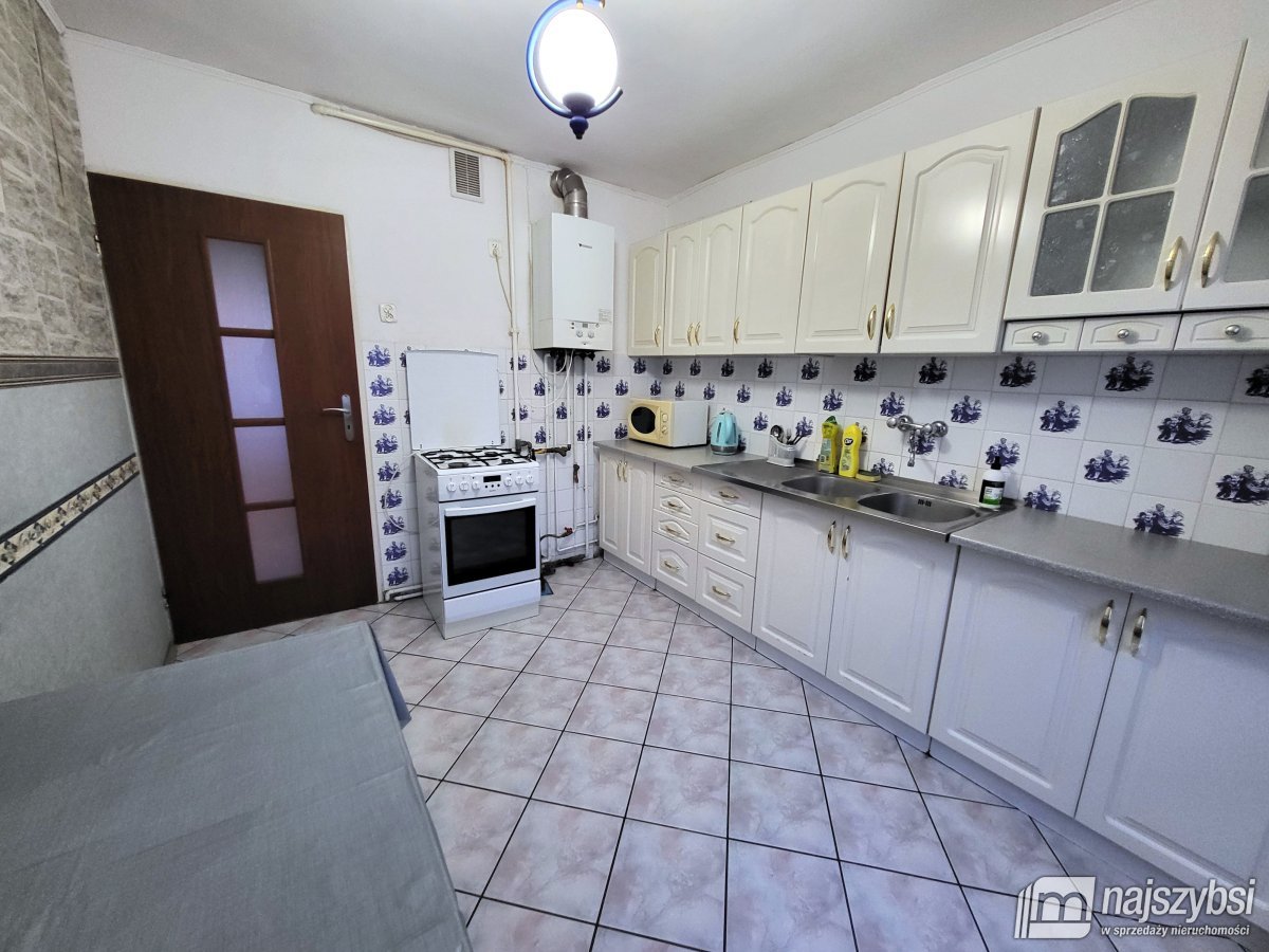 Nowogard - 3 pokoje / 1 piętro / atrakcyjna cena (13)