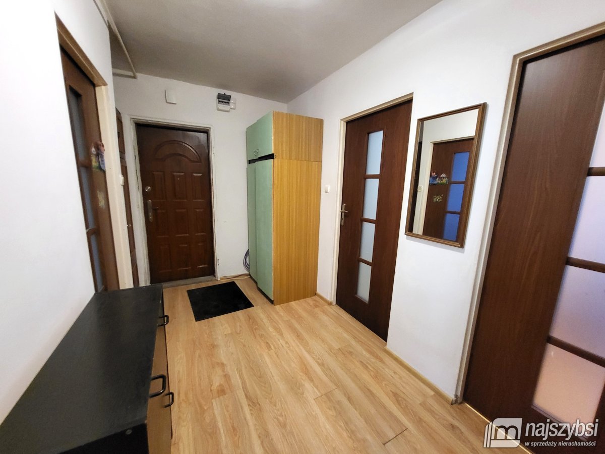 Nowogard - 3 pokoje / 1 piętro / atrakcyjna cena (15)