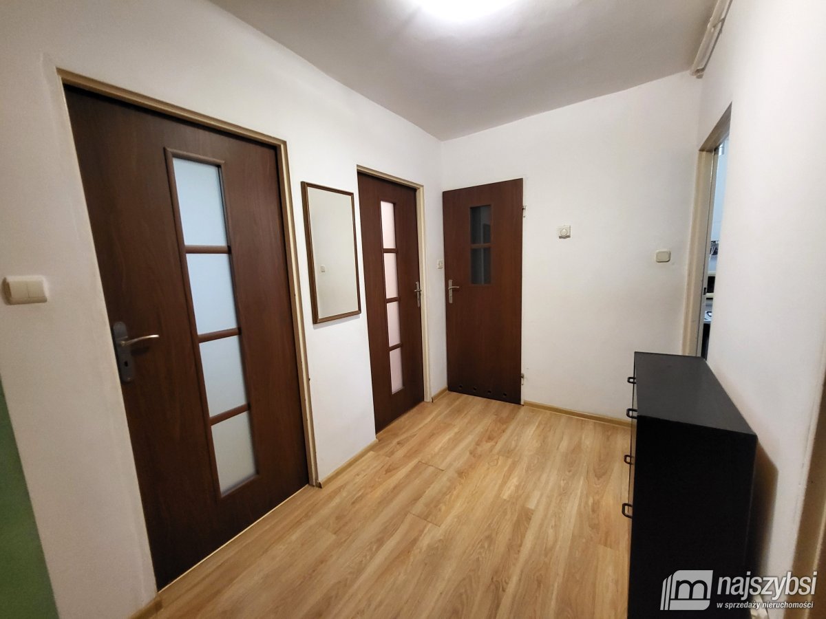 Nowogard - 3 pokoje / 1 piętro / atrakcyjna cena (16)