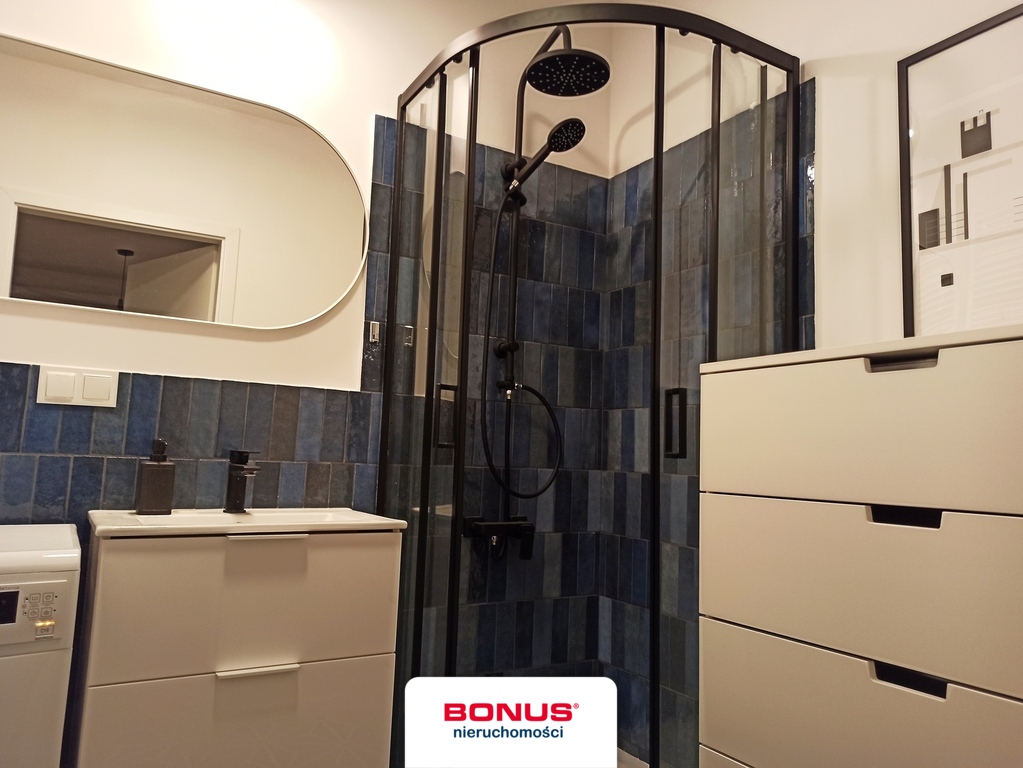 Wyposażone Z ogródkiem Z miejscem w hali (9)