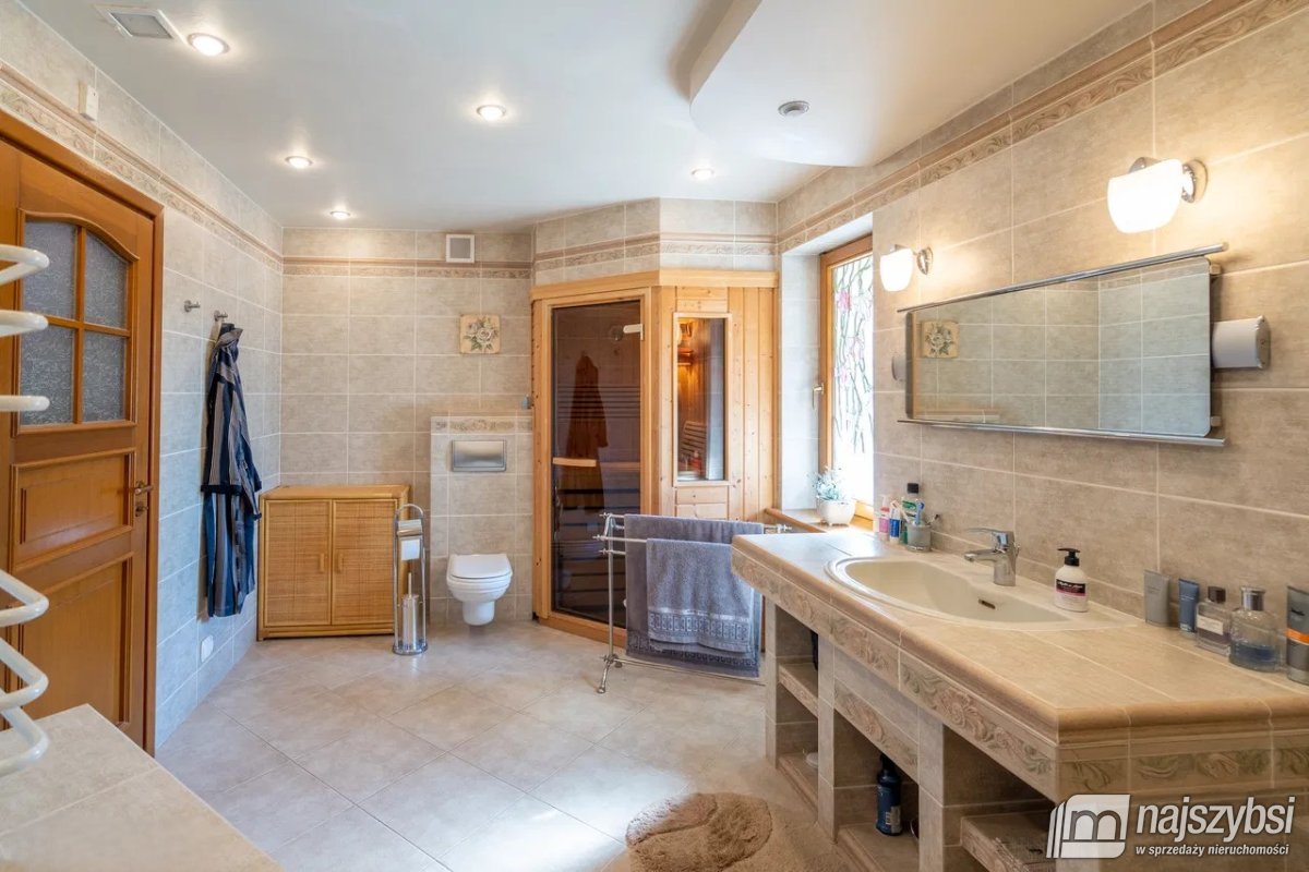 Mieszkowice - piękna rezydencja, duża działka  (13)