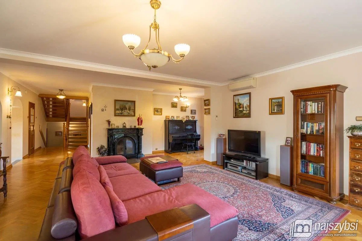 Mieszkowice - piękna rezydencja, duża działka  (5)