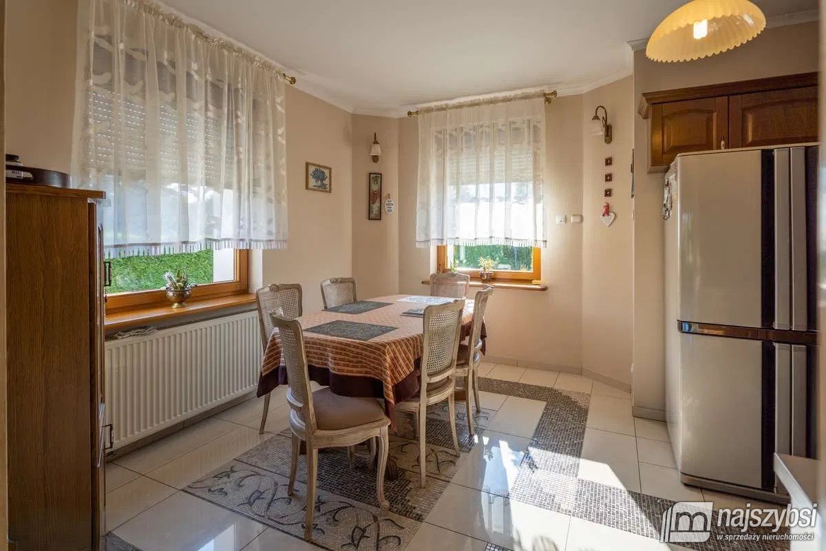 Mieszkowice - piękna rezydencja, duża działka  (6)