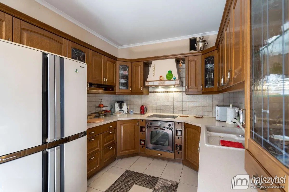 Mieszkowice - piękna rezydencja, duża działka  (7)