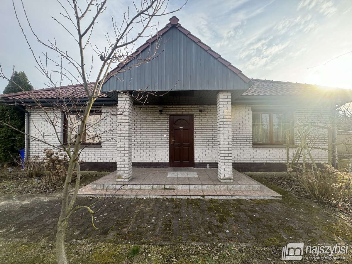 CHOSZCZNO - Piękny Dom z ogródkiem  (1)