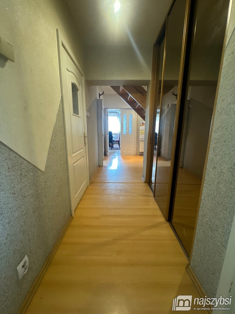 CHOSZCZNO - Piękny Dom z ogródkiem  (14)