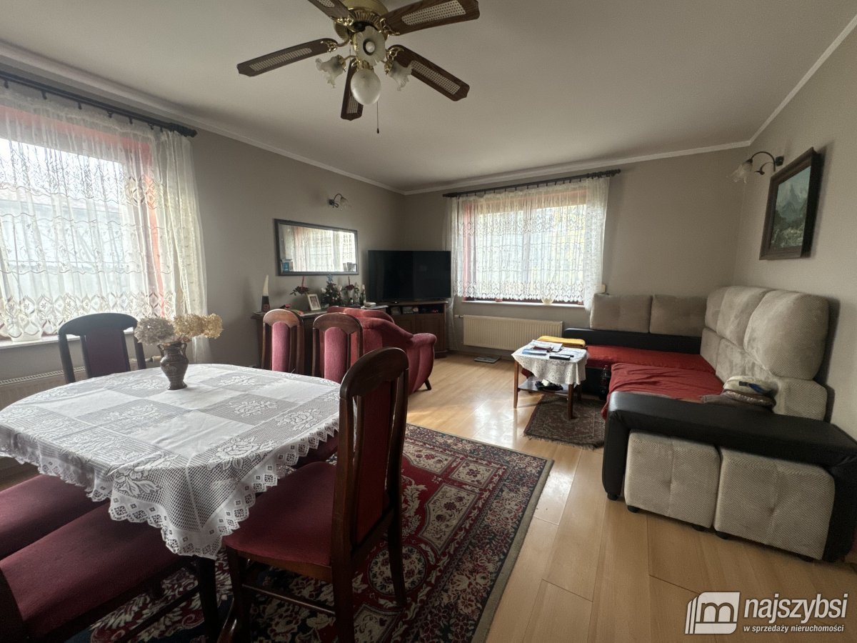 CHOSZCZNO - Piękny Dom z ogródkiem  (27)