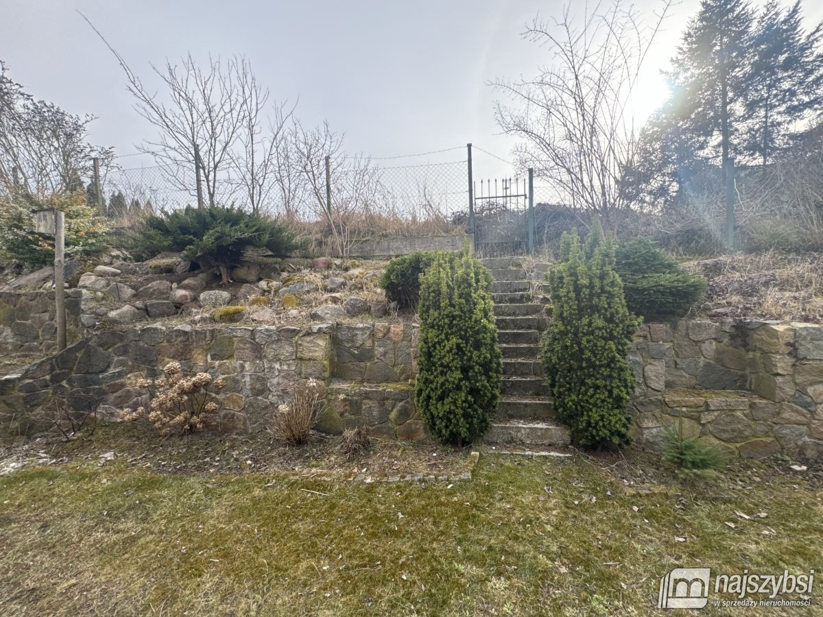 CHOSZCZNO - Piękny Dom z ogródkiem  (30)