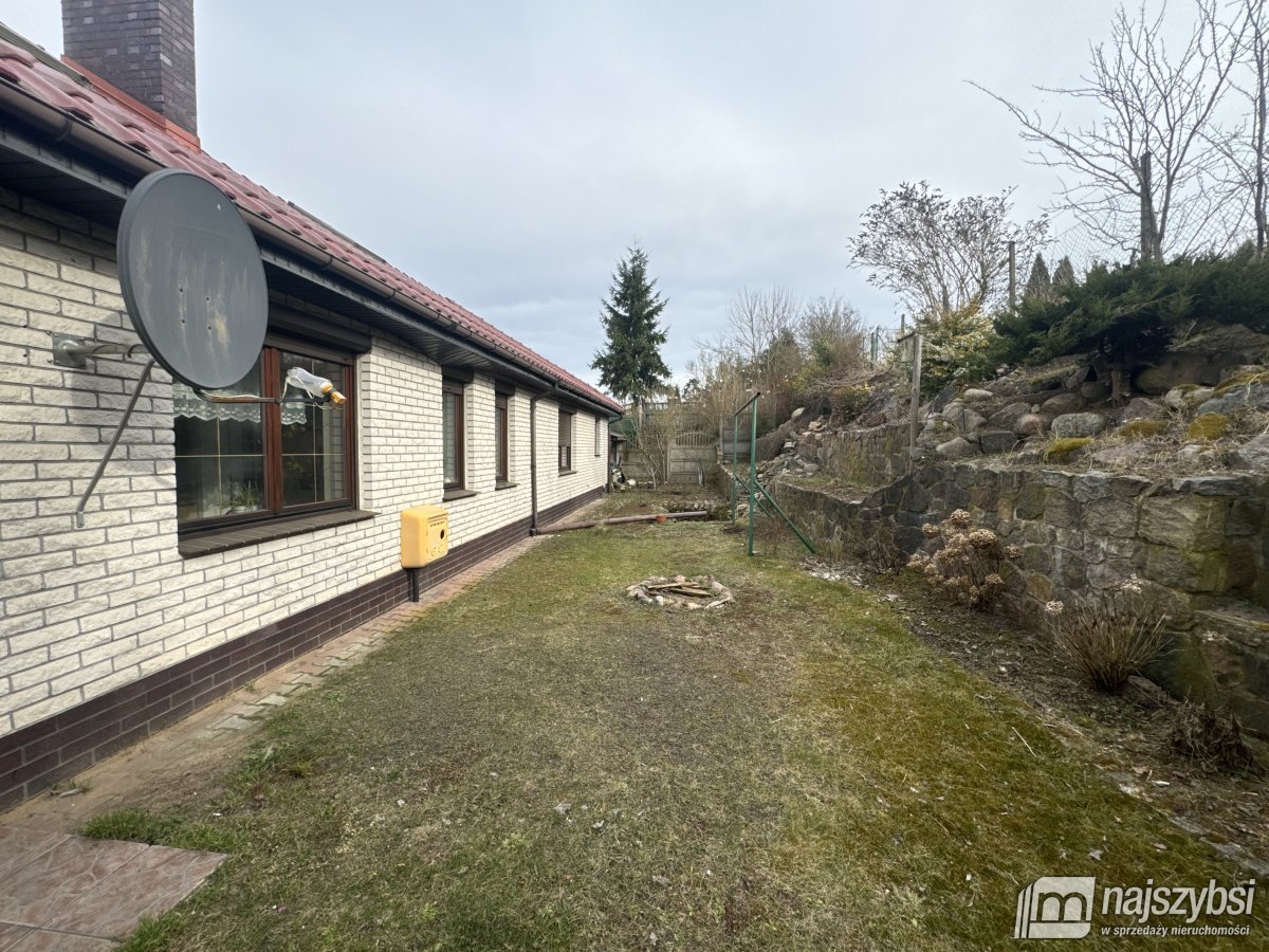 CHOSZCZNO - Piękny Dom z ogródkiem  (6)