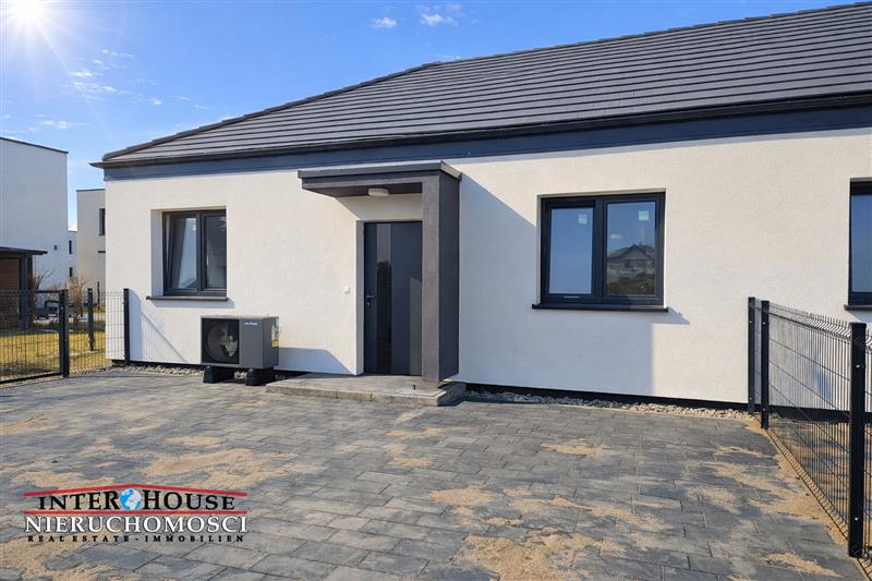 Dom bliźniak - Niekłonice  (1)