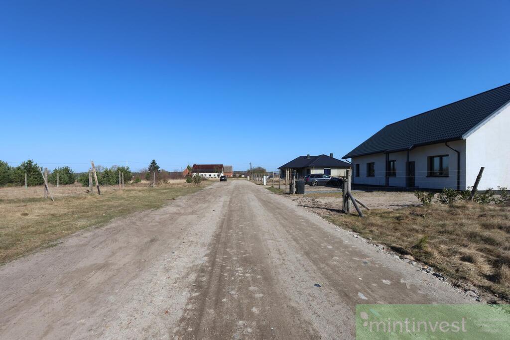 DZIAŁKA Z WARUNKAMI ZABUDOWY NA SPRZEDAŻ (4)