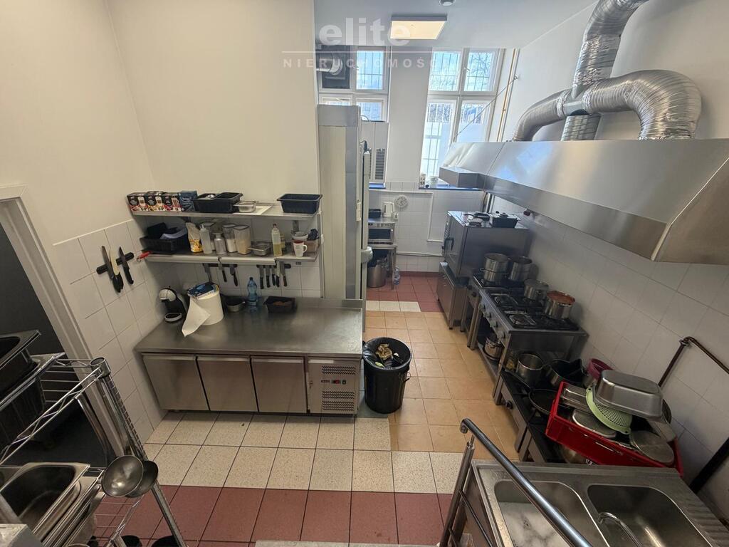 Lokal gastronomiczy Krzywoustego, 200 m2 parter (18)