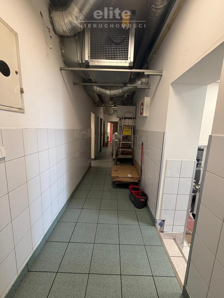 Lokal gastronomiczy Krzywoustego, 200 m2 parter (21)