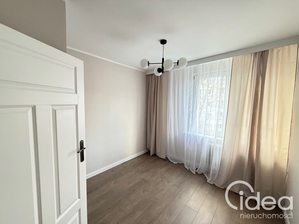 3 pokoje z balkonem, po remoncie, Stare Miasto (14)