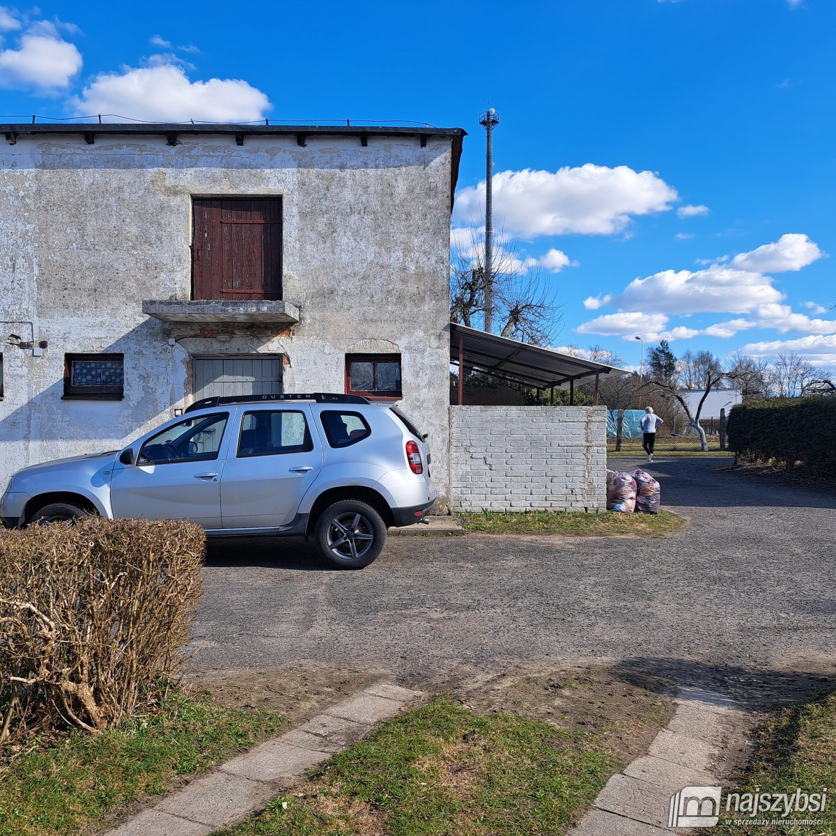 Nowogard-bezczynszowe 3 pokoje na parterze (13)
