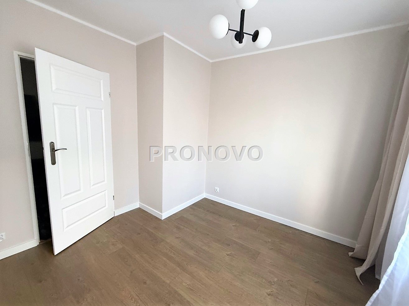 Po remoncie 3 pokoje Stare Miasto (12)