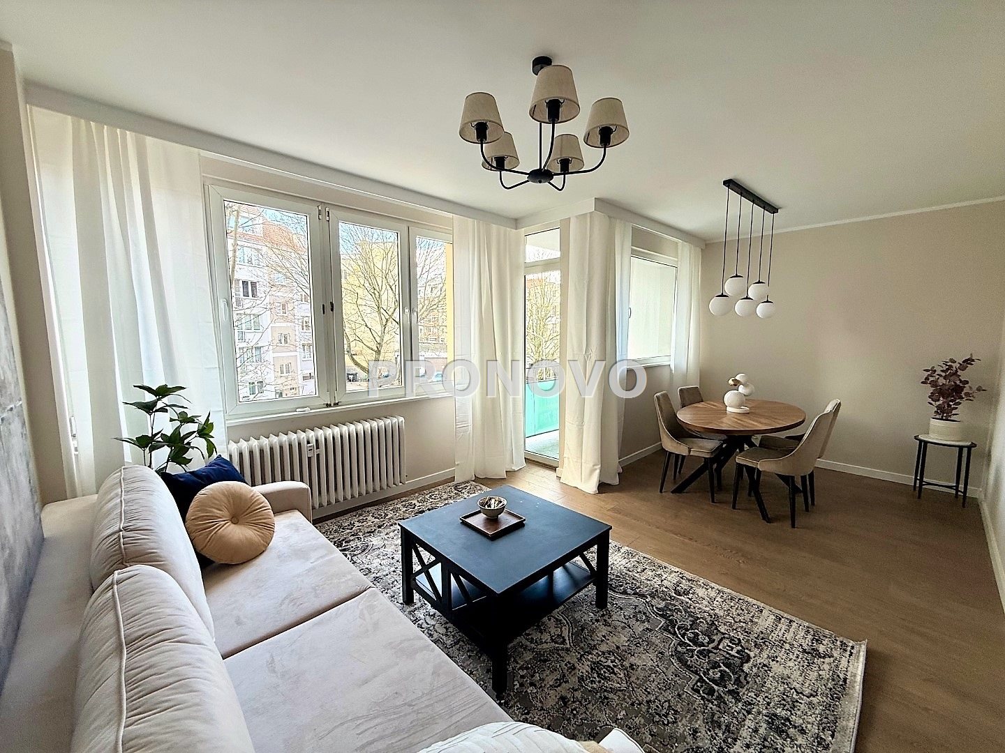 Po remoncie 3 pokoje Stare Miasto (2)