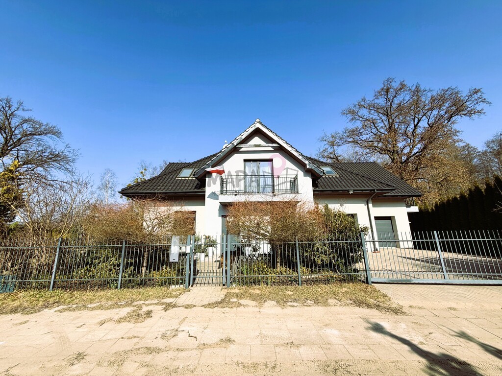 Dom na granicy Szczecina z wejściem do lasu (25)