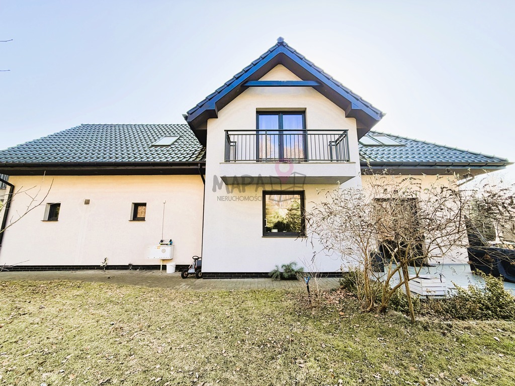 Dom na granicy Szczecina z wejściem do lasu (21)