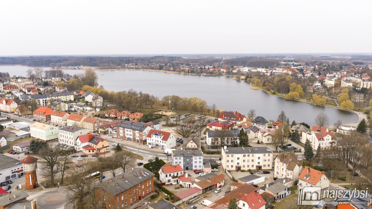 Nowogard-2 pokoje na parterze z garażem w centrum  (13)