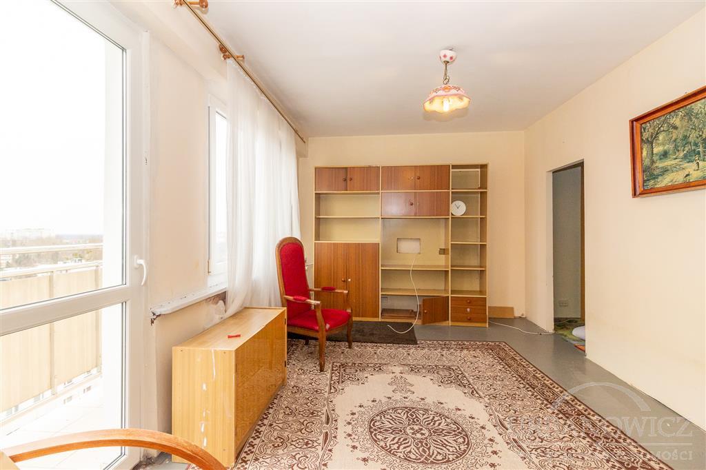 1-pok. z balkonem. Możliwość na 2-pok, 9 piętro. (2)
