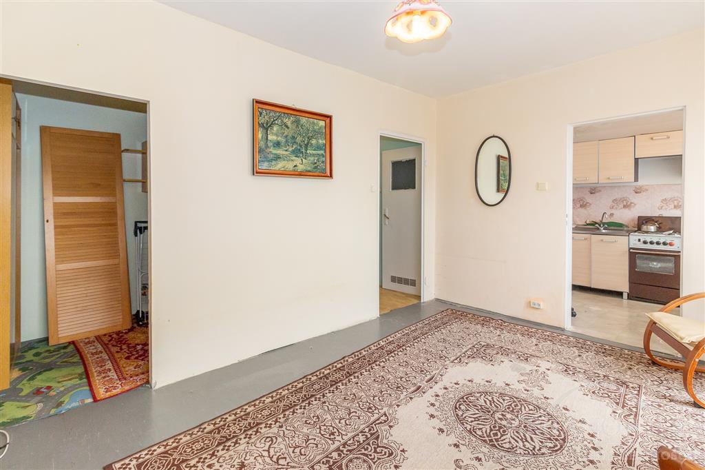 1-pok. z balkonem. Możliwość na 2-pok, 9 piętro. (4)