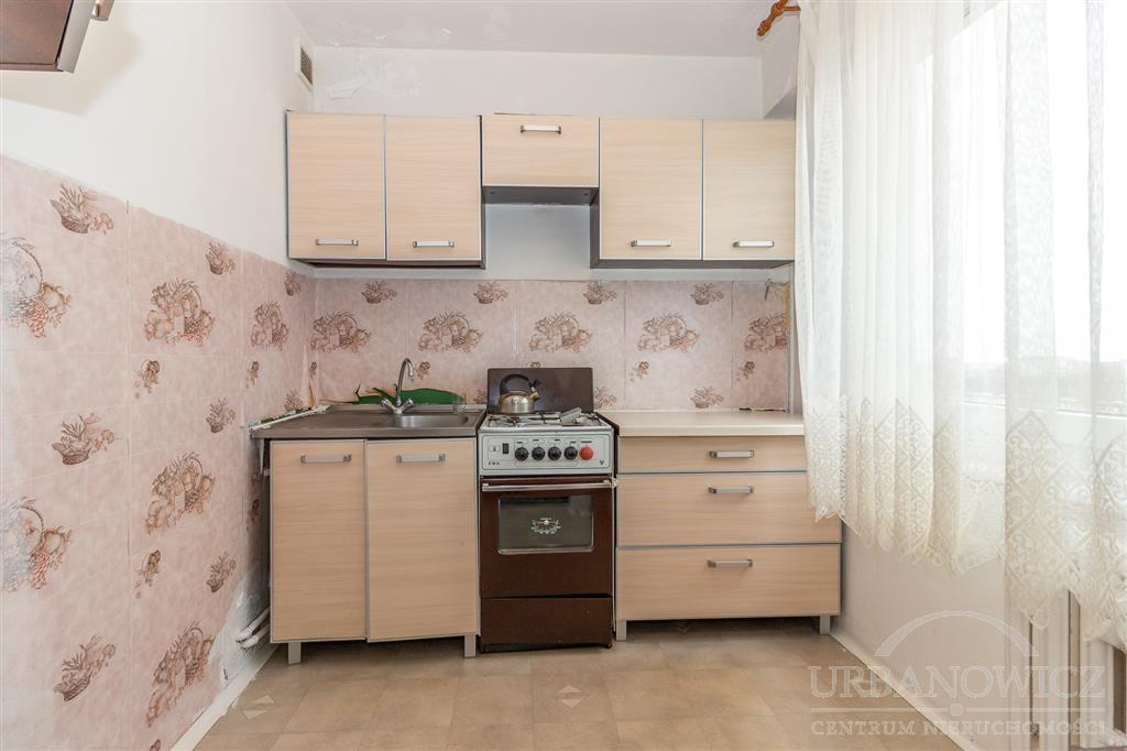 1-pok. z balkonem. Możliwość na 2-pok, 9 piętro. (7)