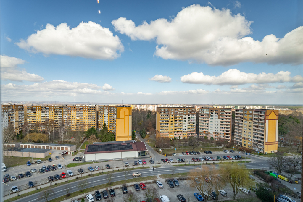 Top piętro, panorama i bonusowa przestrzeń! (3)