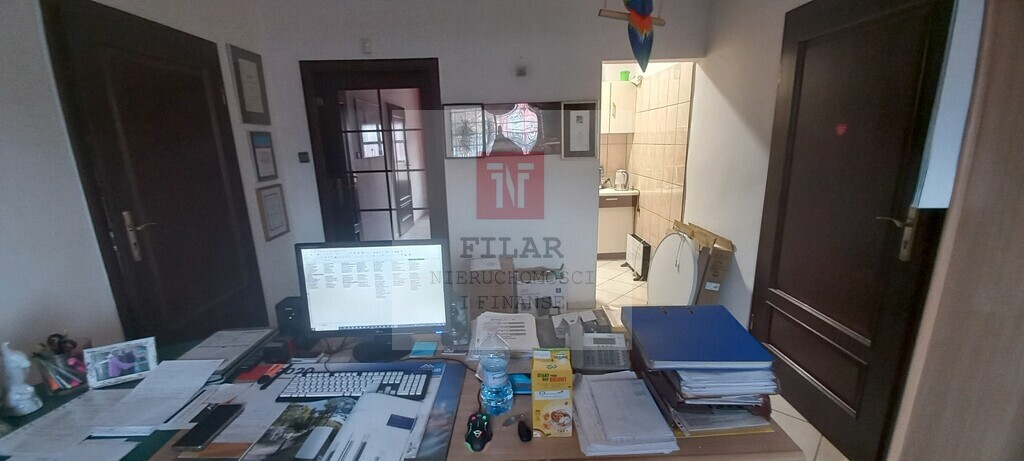 Wynajmę budynek biur-magazynowy z placem w centrum (4)