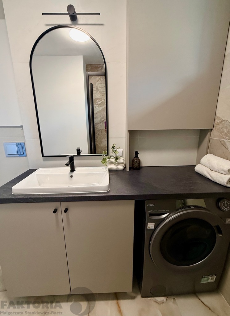 3 pokoje 60,5m2 IIp. Stare Miasto (18)