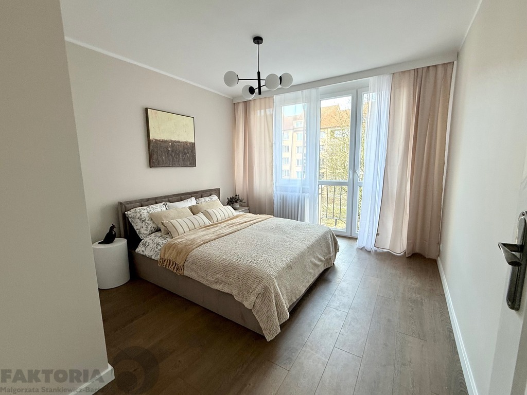 3 pokoje 60,5m2 IIp. Stare Miasto (27)