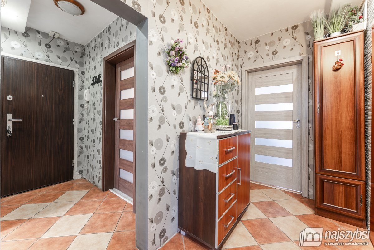 KOŁOBRZEG-PRZESTRONNE MIESZKANIE 3pok.1km OD PLAŻY (13)